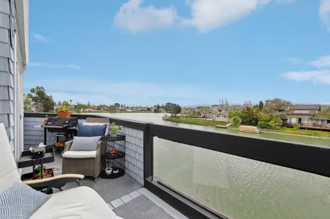 52 Cape Hatteras Court, Redwood City, CA 94065 - MLS#: ML82000708
