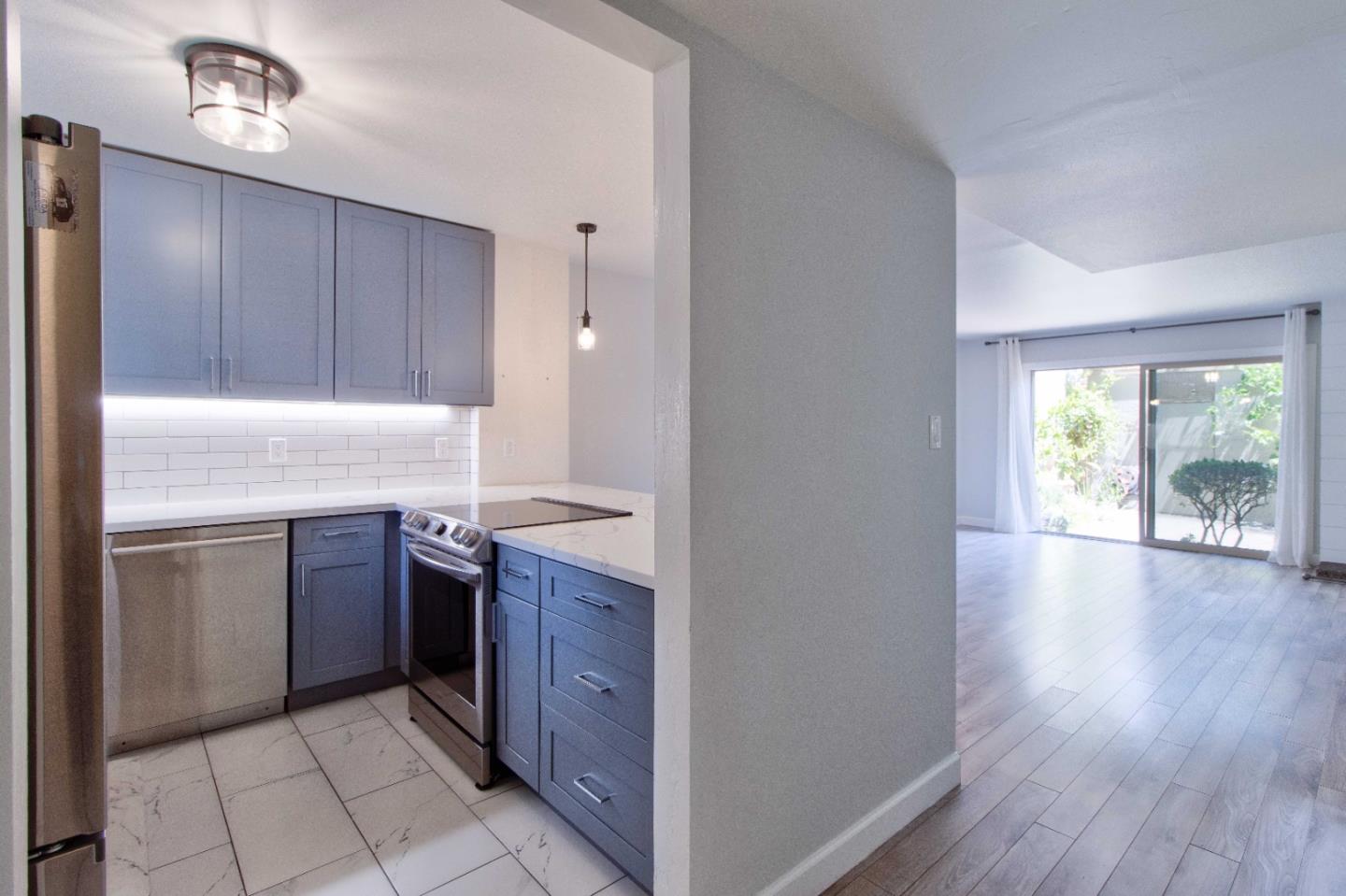 1008 Fontana Drive