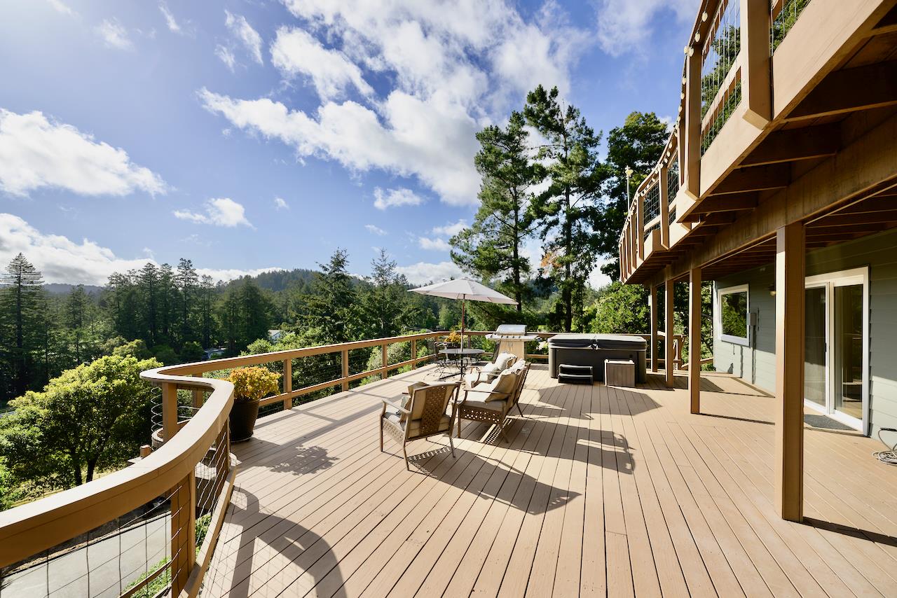 155 Rabbits Run Road