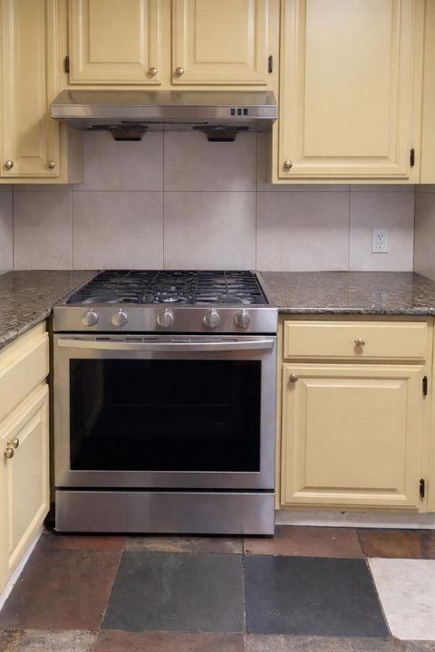 Tiny photo for 584 Vienna Street, SAN FRANCISCO, CA 94112 (MLS # ML81993061)