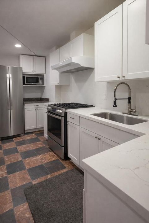 Tiny photo for 584 Vienna Street, SAN FRANCISCO, CA 94112 (MLS # ML81993061)