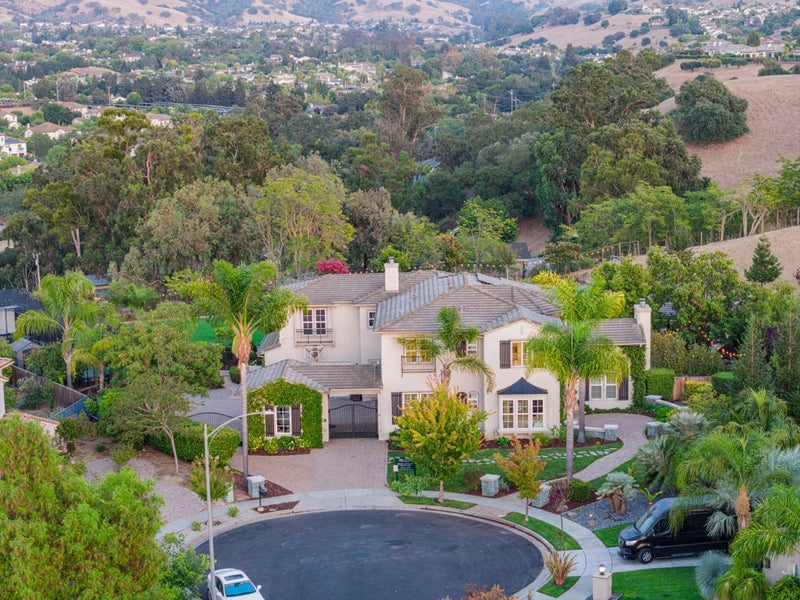 2365 Glen Creek Court