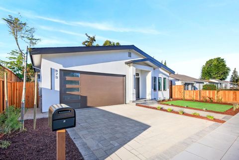 Photo of 873 Cedar Avenue, SUNNYVALE, CA 94086 (MLS # ML82041863)