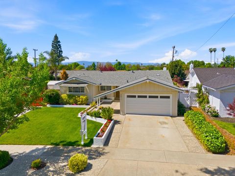 Tiny photo for 2611 Malaga Drive, SAN JOSE, CA 95125 (MLS # ML82041225)