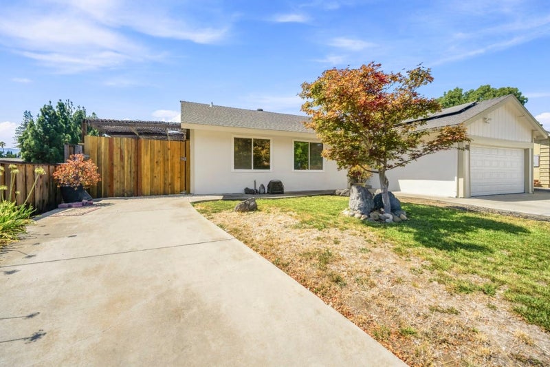6099 Larchmont Drive