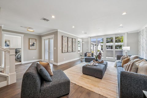 Tiny photo for 818 Crossway Road, Burlingame, CA 94010 (MLS # ML82058601)