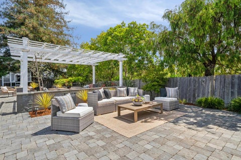 Tiny photo for 818 Crossway Road, Burlingame, CA 94010 (MLS # ML82058601)