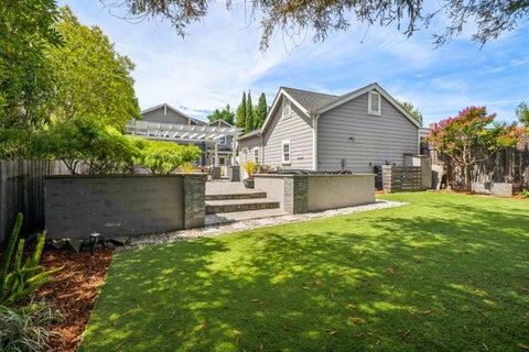Tiny photo for 818 Crossway Road, Burlingame, CA 94010 (MLS # ML82058601)