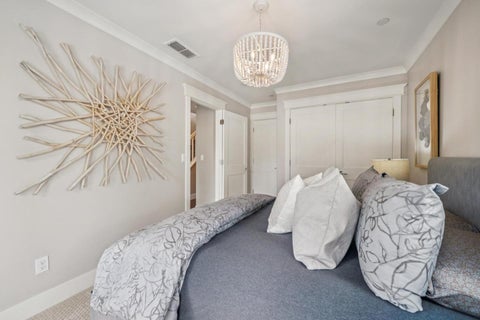 Tiny photo for 818 Crossway Road, Burlingame, CA 94010 (MLS # ML82058601)