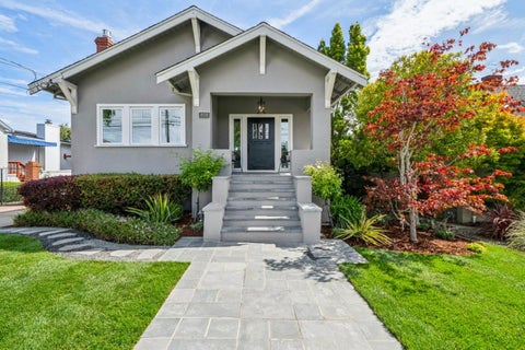 Photo of 818 Crossway Road, Burlingame, CA 94010 (MLS # ML82058601)