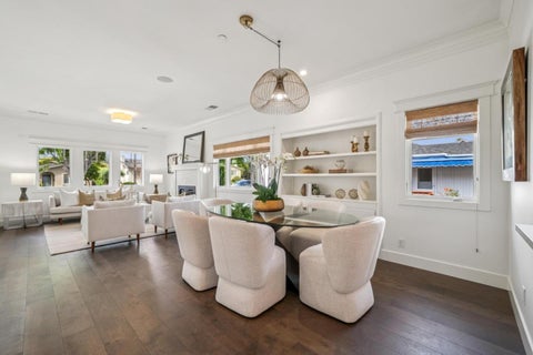 Tiny photo for 818 Crossway Road, Burlingame, CA 94010 (MLS # ML82058601)