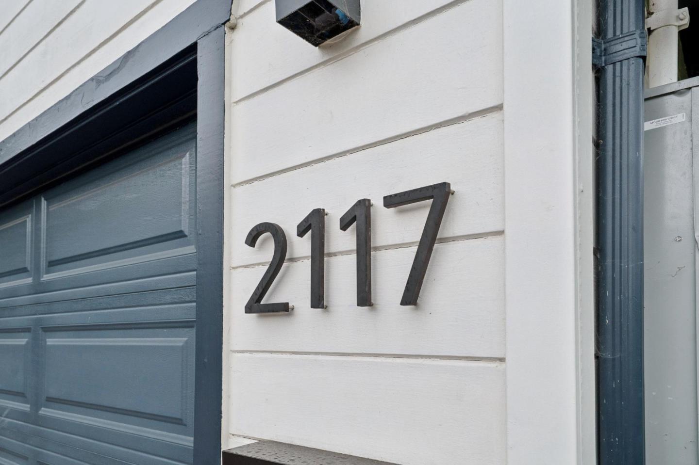 2117 Los Altos Drive