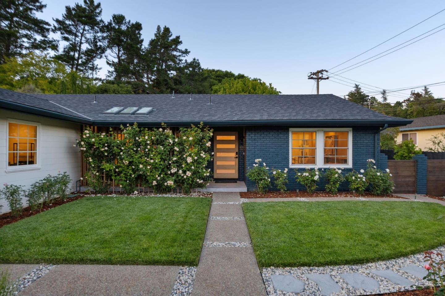 2117 Los Altos Drive