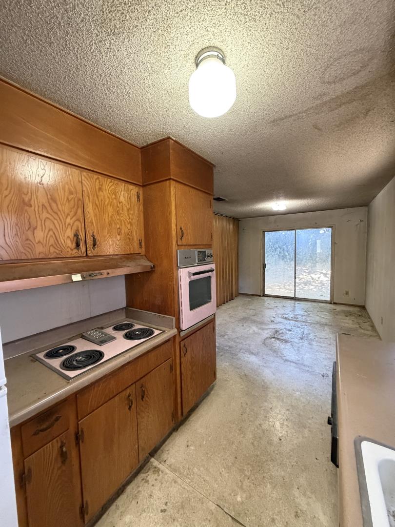 5276 Discovery Avenue