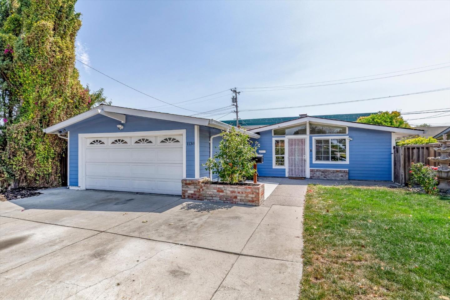 1138 Stoneylake Court