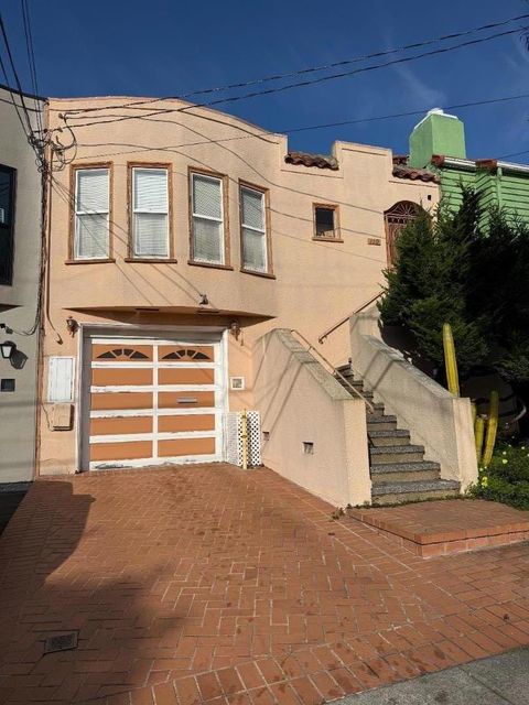 Photo of 110 W Moltke Street, DALY CITY, CA 94014 (MLS # ML82032904)
