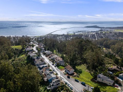 Photo of 563 El Granada Boulevard, EL GRANADA, CA 94018 (MLS # ML82035122)