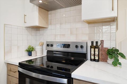 Tiny photo for 2866 Chesterfield Drive, SANTA CRUZ, CA 95062 (MLS # ML82027112)