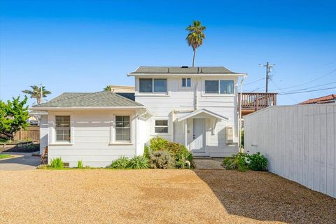 Tiny photo for 2866 Chesterfield Drive, SANTA CRUZ, CA 95062 (MLS # ML82027112)
