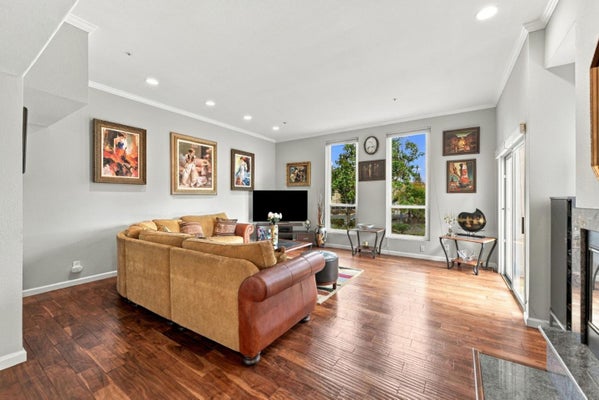 3940 PAUL TER, FREMONT, CA 94538 - Image 41c95a21cde0af4d0ea9162314d760d6/3579474886