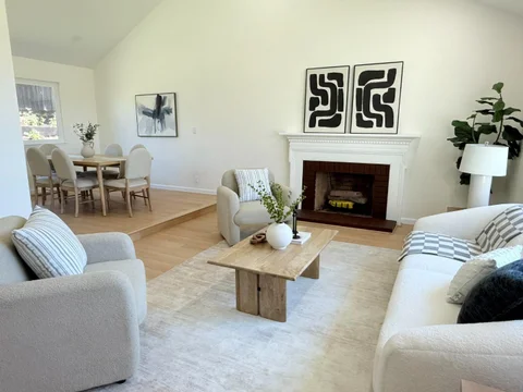 MLS: ML82054577