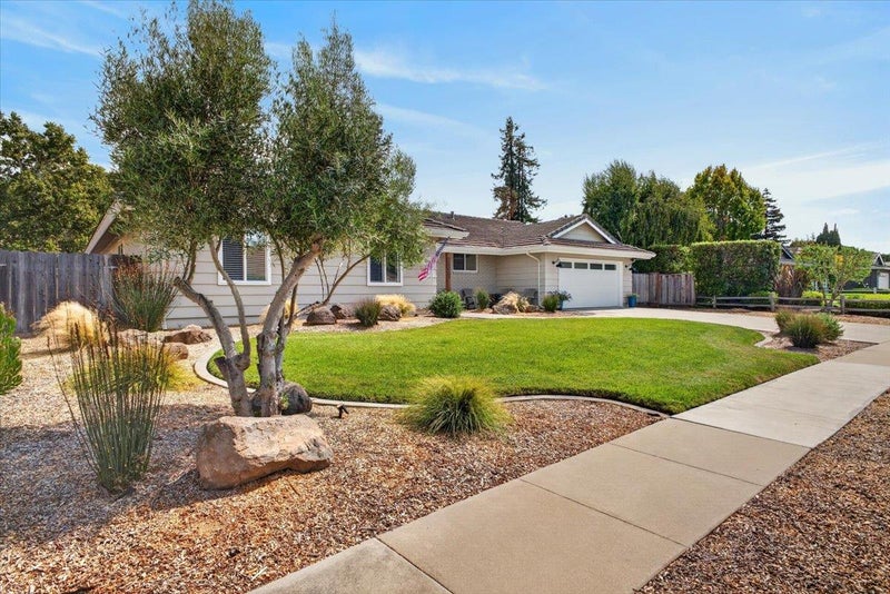 23007 Espada Drive