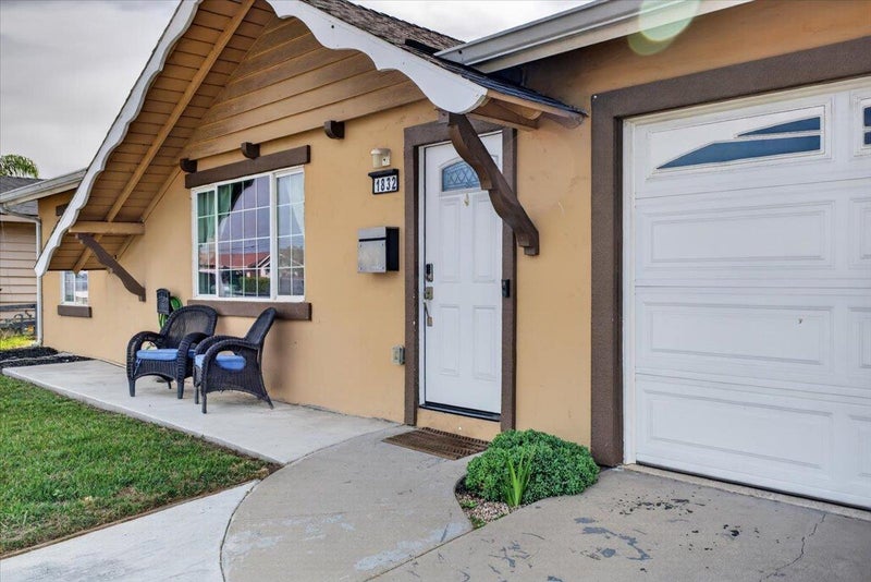 1832 Pescadero Drive