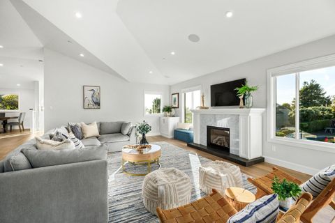 Tiny photo for 124 Lagunitas Court, APTOS, CA 95003 (MLS # ML82020917)