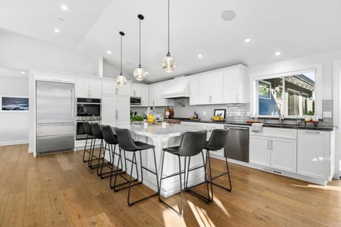 Tiny photo for 124 Lagunitas Court, APTOS, CA 95003 (MLS # ML82020917)