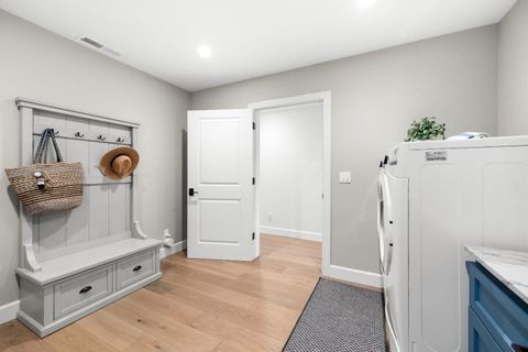 Tiny photo for 124 Lagunitas Court, APTOS, CA 95003 (MLS # ML82020917)