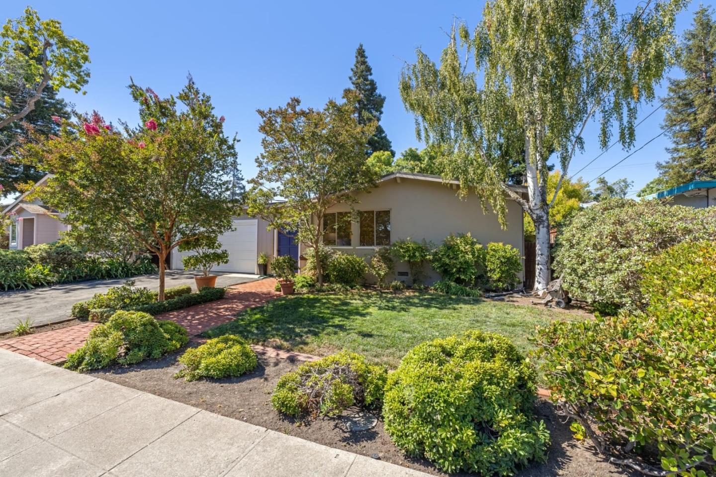 3224 Kipling Street