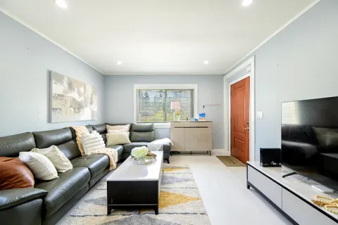 19652 Stanton Avenue, Castro Valley, CA 94546 - #: ML82031301