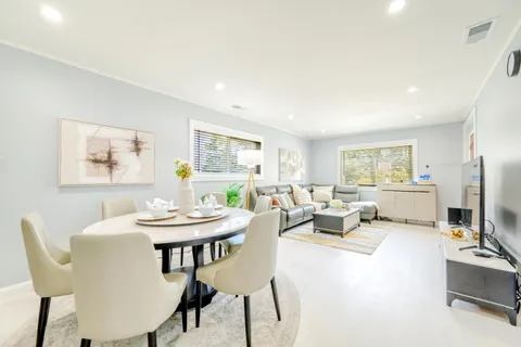 19652 Stanton Avenue, Castro Valley, CA 94546 - #: ML82031301