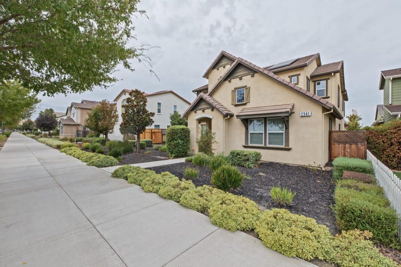 2341 Ellis Town Drive
