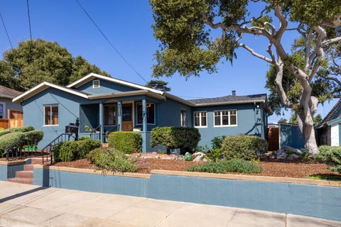 Photo of 310 Cypress Avenue, PACIFIC GROVE, CA 93950 (MLS # ML82045187)