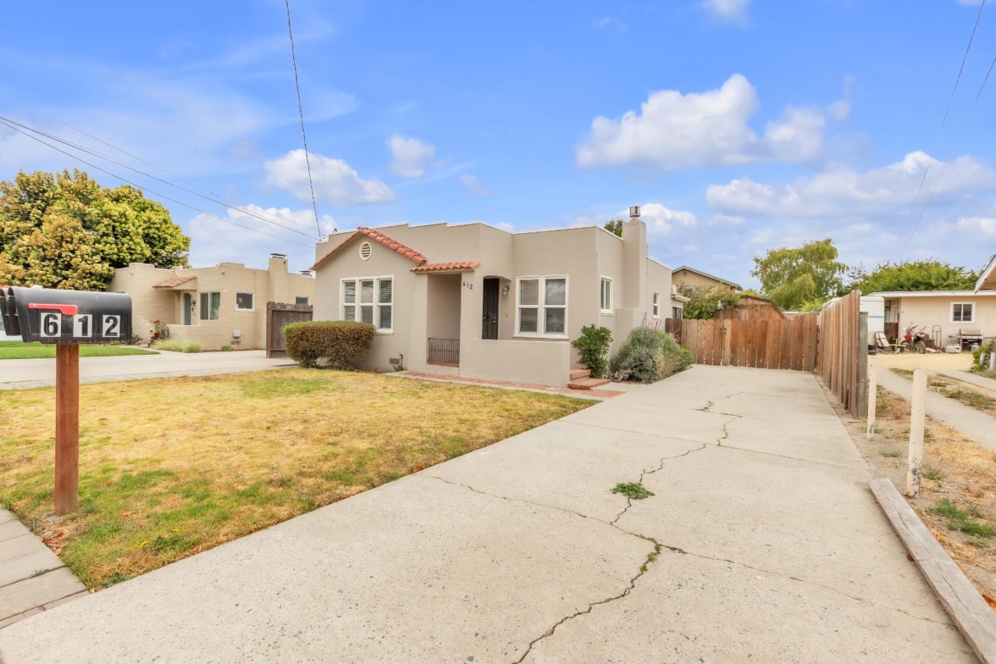 612 Central Avenue - Photo 3
