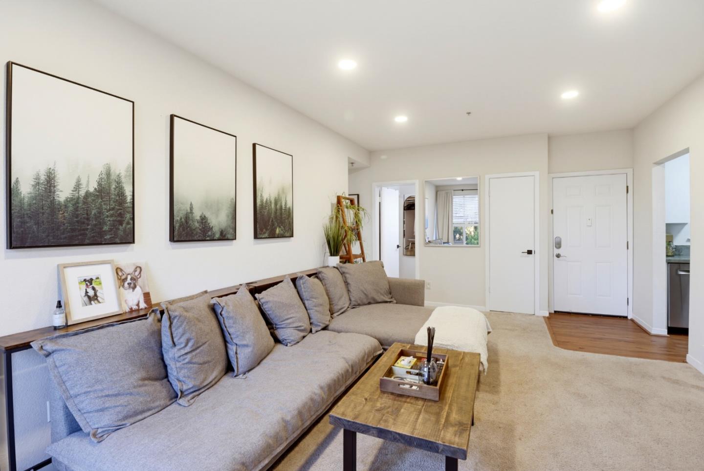 211 South Fremont 309