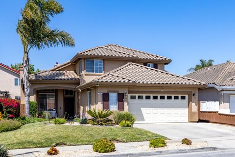 Photo of 345 Chardonnay Drive, SALINAS, CA 93906 (MLS # ML82045535)