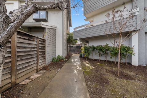 Tiny photo for 6893 Chantel Court, San Jose, CA 95129 (MLS # ML82035754)