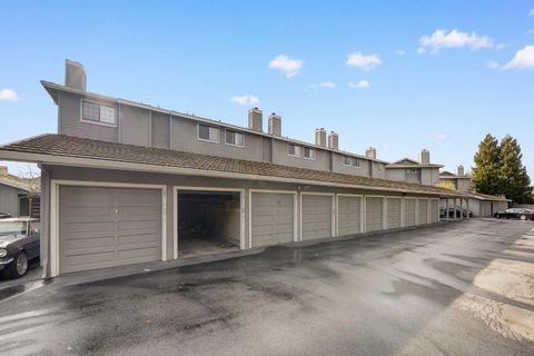 Tiny photo for 6893 Chantel Court, San Jose, CA 95129 (MLS # ML82035754)