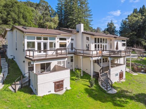 Photo of 400 Dorrance Road, BOULDER CREEK, CA 95006 (MLS # ML82027503)