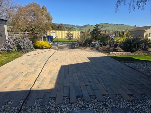 Tiny photo for 2015 Trumar Lane, Gilroy, CA 95020 (MLS # ML82036728)