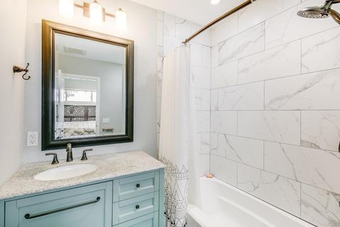 Tiny photo for 2015 Trumar Lane, Gilroy, CA 95020 (MLS # ML82036728)