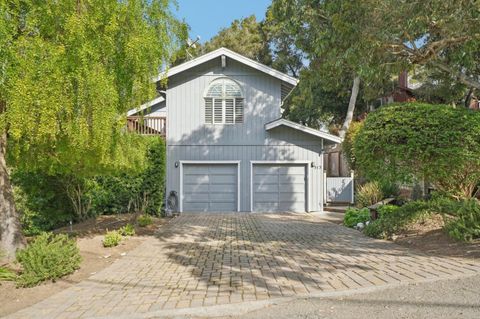 Photo of 513 Encino Drive, APTOS, CA 95003 (MLS # ML82026973)