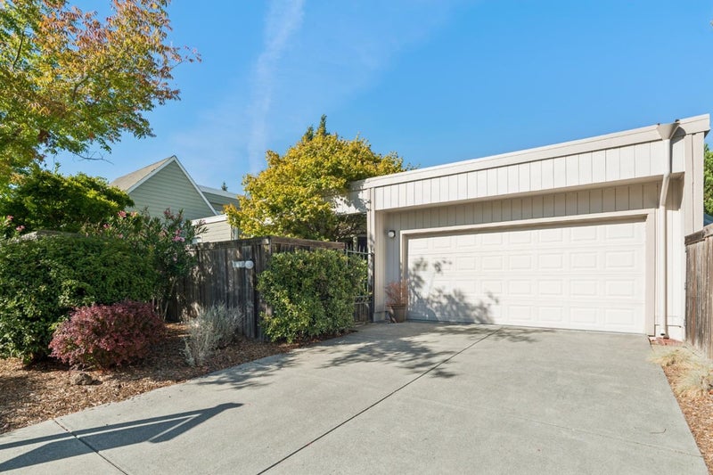 363 Dahlia Drive