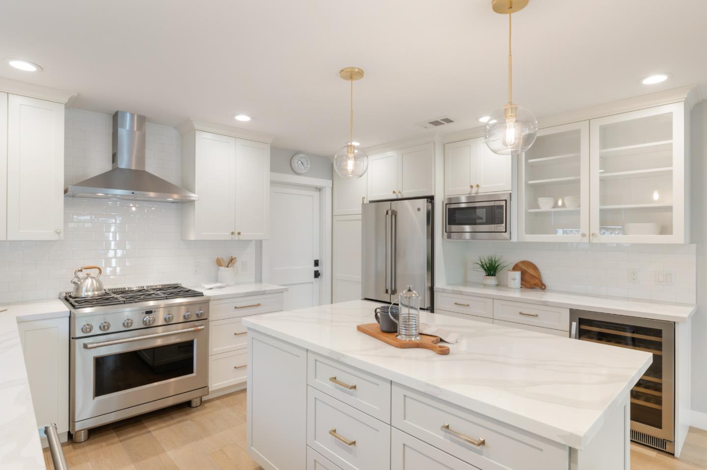 727 North Clover Avenue