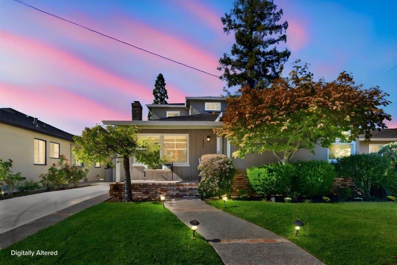 1604 White Oak Way