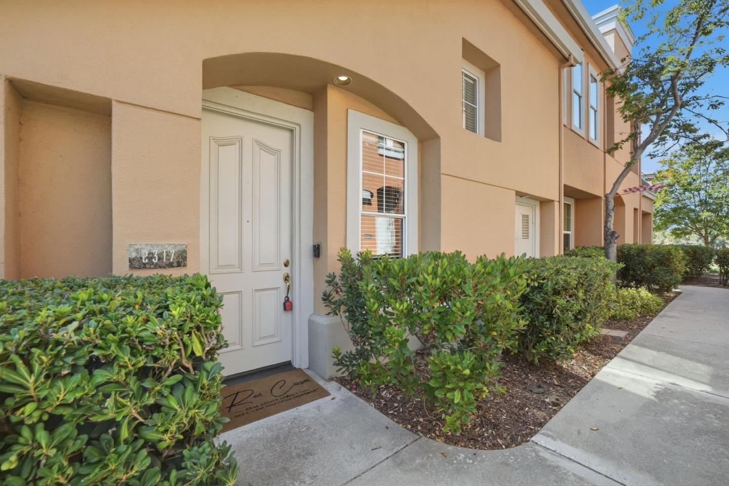 2317 Silver Breeze Court