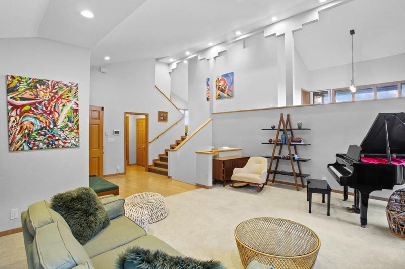 255 Allen Road