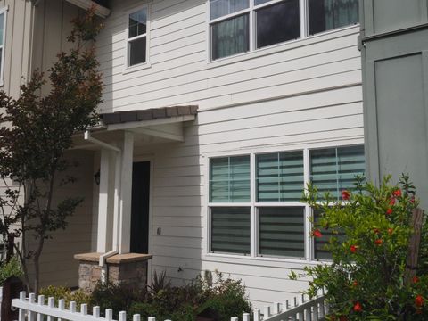 Photo of 64 Via Ravenna, MORGAN HILL, CA 95037 (MLS # ML82046260)
